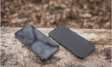 Matowa folia ochronna na ekran telefonu. Kompletny przewodnik