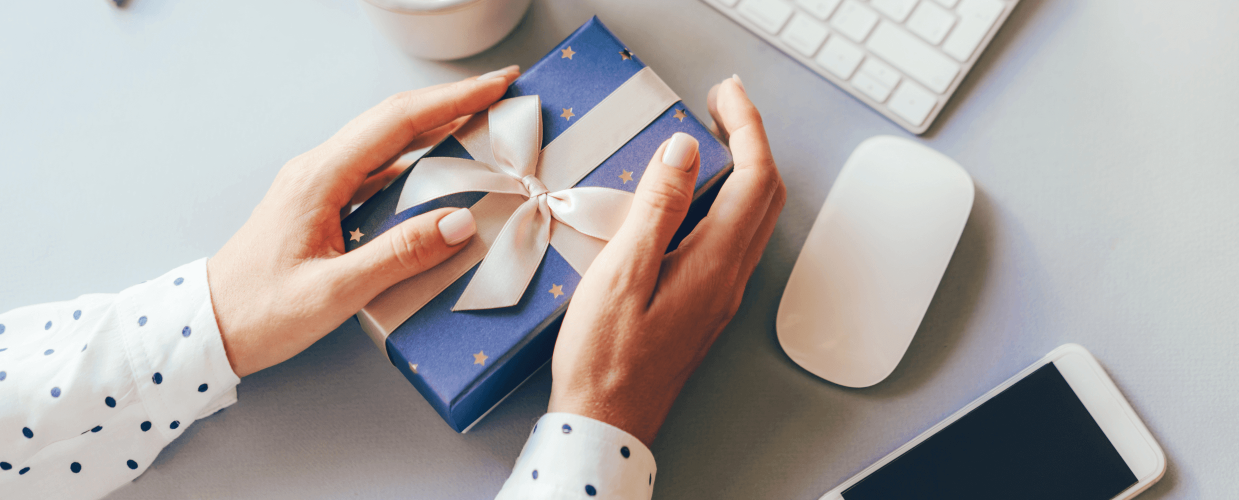 Prezenty świąteczne do 50, 100 i 200 zł! Co kupić najbliższym?