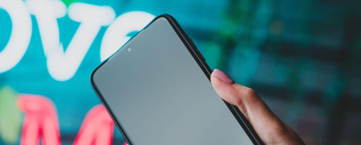 Čo znamená tvrdené sklo 9H?