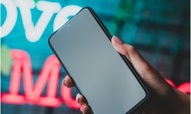 Čo znamená tvrdené sklo 9H?